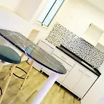 Hamilton Suites & Appart